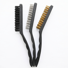 Set of wire brushes